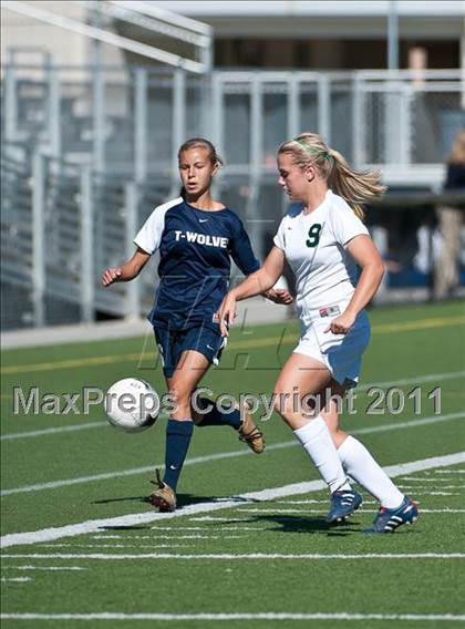 Thumbnail 3 in Timpanogos vs Snow Canyon (4A Semifinal) photogallery.