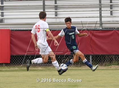 Thumbnail 3 in Charlotte Catholic vs Weddington photogallery.