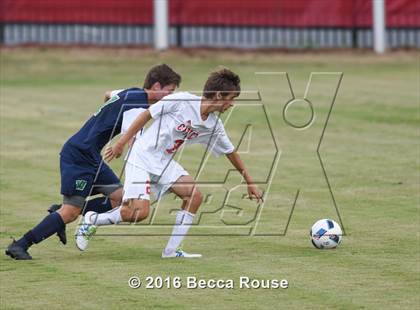 Thumbnail 2 in Charlotte Catholic vs Weddington photogallery.