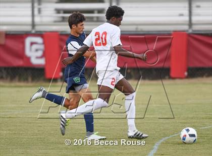 Thumbnail 3 in Charlotte Catholic vs Weddington photogallery.