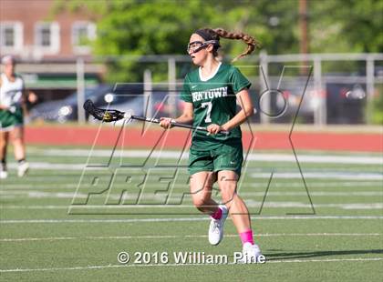 Thumbnail 2 in Yorktown vs Minisink Valley (NYSPHSAA Class B Regional Semifinal) photogallery.