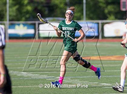 Thumbnail 1 in Yorktown vs Minisink Valley (NYSPHSAA Class B Regional Semifinal) photogallery.