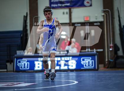 Thumbnail 1 in Hauppauge @ Smithtown West photogallery.