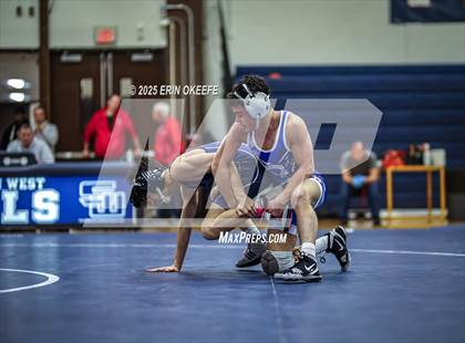 Thumbnail 3 in Hauppauge @ Smithtown West photogallery.