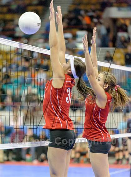 Thumbnail 2 in Caliche vs. Otis (CHSAA 1A Semifinals) photogallery.
