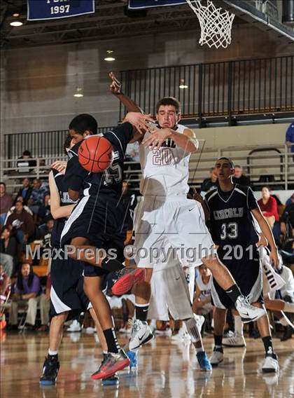 Thumbnail 1 in Cherokee Trail vs. Lincoln (Highlands Ranch 2011 Tip Off Tourney) photogallery.