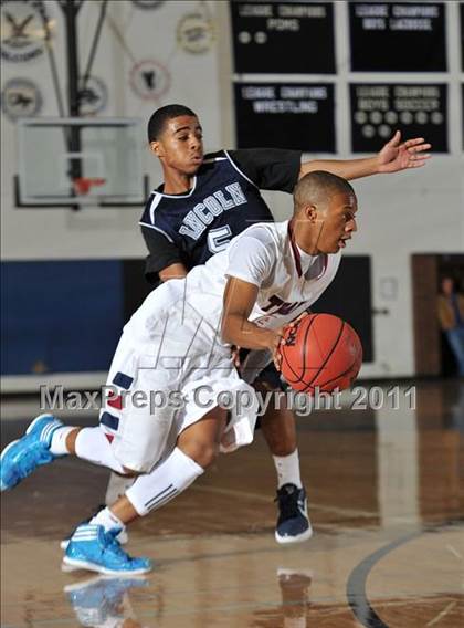 Thumbnail 2 in Cherokee Trail vs. Lincoln (Highlands Ranch 2011 Tip Off Tourney) photogallery.