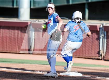 Thumbnail 3 in Camp Verde vs. Benson (AIA 2A Final) photogallery.