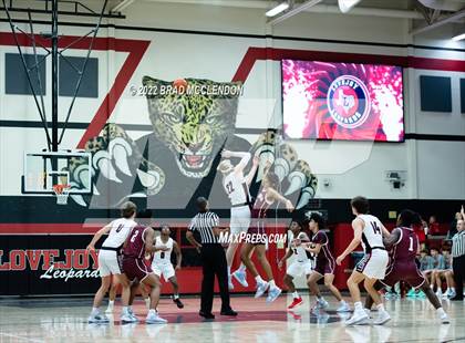 Thumbnail 2 in Sherman vs Lovejoy photogallery.