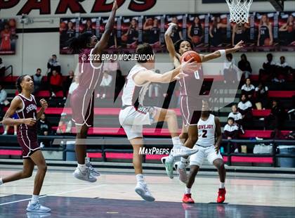 Thumbnail 1 in Sherman vs Lovejoy photogallery.
