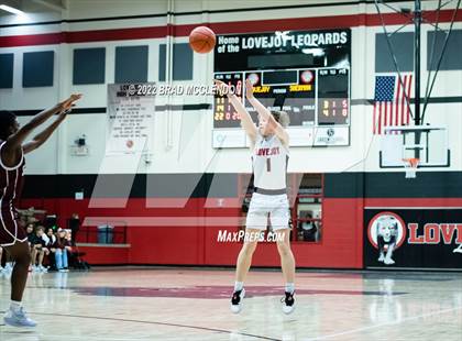 Thumbnail 1 in Sherman vs Lovejoy photogallery.