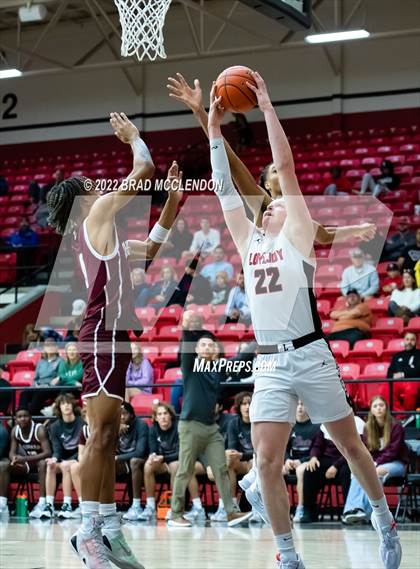 Thumbnail 1 in Sherman vs Lovejoy photogallery.