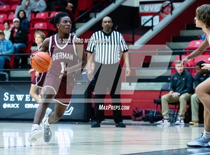 Thumbnail 1 in Sherman vs Lovejoy photogallery.