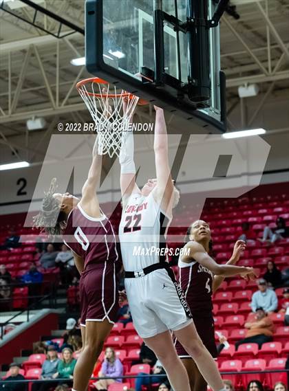 Thumbnail 1 in Sherman vs Lovejoy photogallery.