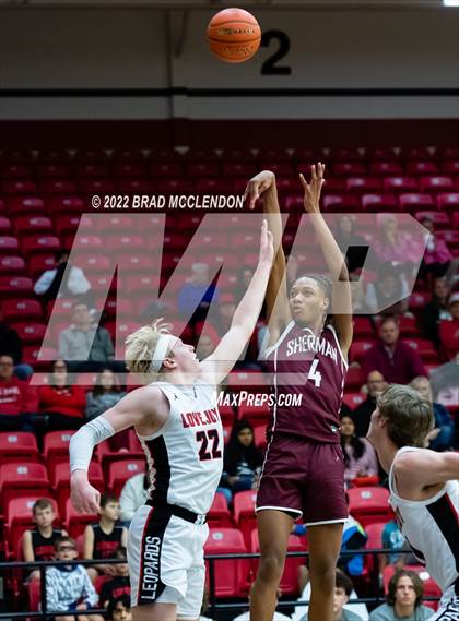 Thumbnail 1 in Sherman vs Lovejoy photogallery.