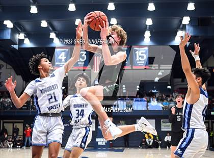 Thumbnail 3 in Dougherty Valley vs. De La Salle (CIF NCS Boys Open Div Final) photogallery.