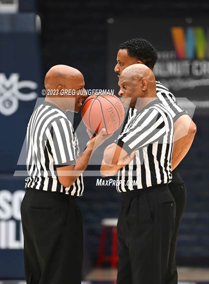 Thumbnail 2 in Dougherty Valley vs. De La Salle (CIF NCS Boys Open Div Final) photogallery.