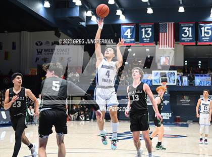 Thumbnail 1 in Dougherty Valley vs. De La Salle (CIF NCS Boys Open Div Final) photogallery.