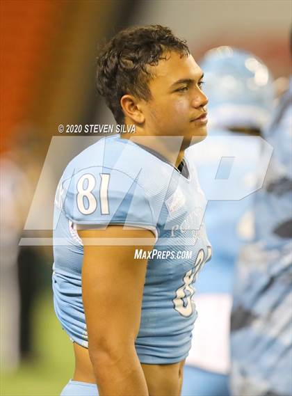 Thumbnail 2 in Polynesian Bowl (Team Makai vs. Team Mauka) photogallery.