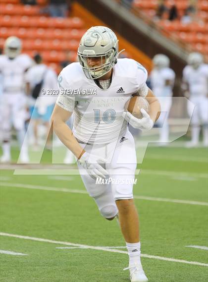 Thumbnail 1 in Polynesian Bowl (Team Makai vs. Team Mauka) photogallery.