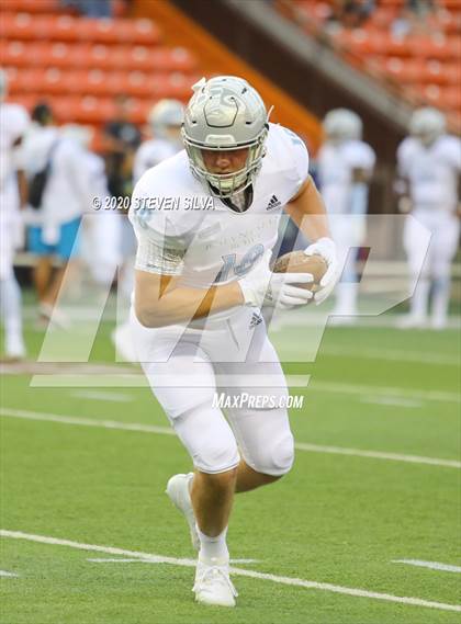 Thumbnail 3 in Polynesian Bowl (Team Makai vs. Team Mauka) photogallery.