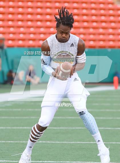 Thumbnail 2 in Polynesian Bowl (Team Makai vs. Team Mauka) photogallery.