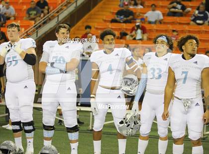 Thumbnail 3 in Polynesian Bowl (Team Makai vs. Team Mauka) photogallery.