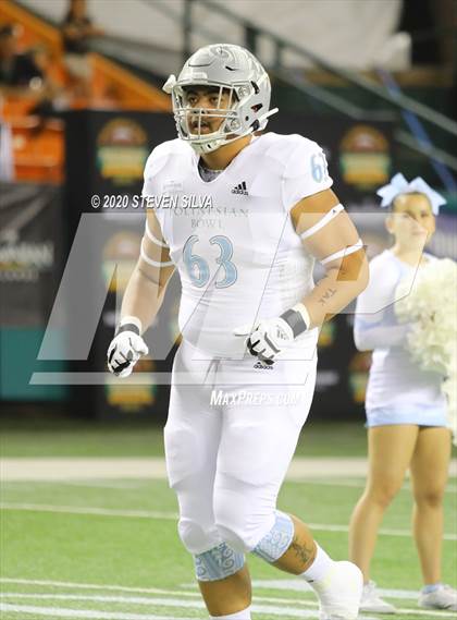 Thumbnail 3 in Polynesian Bowl (Team Makai vs. Team Mauka) photogallery.