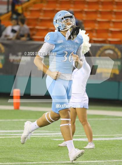 Thumbnail 3 in Polynesian Bowl (Team Makai vs. Team Mauka) photogallery.