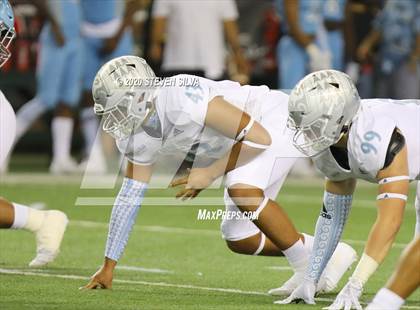 Thumbnail 3 in Polynesian Bowl (Team Makai vs. Team Mauka) photogallery.