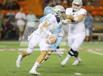 Thumbnail 1 in Polynesian Bowl (Team Makai vs. Team Mauka) photogallery.