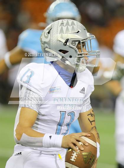 Thumbnail 2 in Polynesian Bowl (Team Makai vs. Team Mauka) photogallery.
