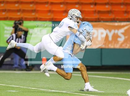 Thumbnail 2 in Polynesian Bowl (Team Makai vs. Team Mauka) photogallery.