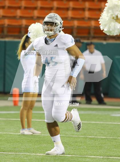 Thumbnail 1 in Polynesian Bowl (Team Makai vs. Team Mauka) photogallery.
