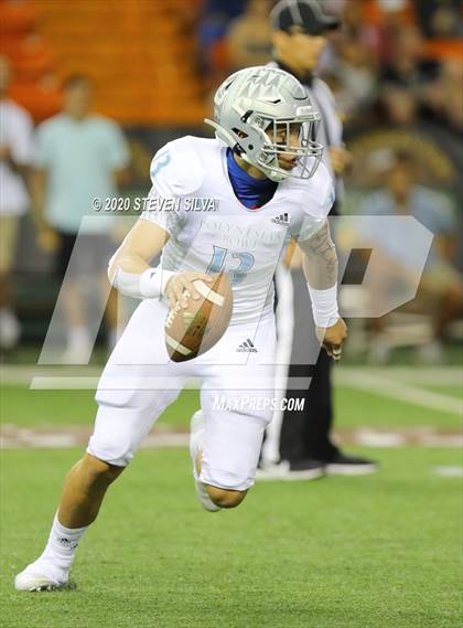 Thumbnail 3 in Polynesian Bowl (Team Makai vs. Team Mauka) photogallery.