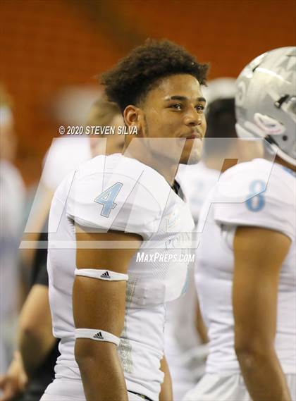 Thumbnail 1 in Polynesian Bowl (Team Makai vs. Team Mauka) photogallery.