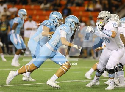 Thumbnail 3 in Polynesian Bowl (Team Makai vs. Team Mauka) photogallery.
