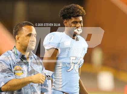 Thumbnail 2 in Polynesian Bowl (Team Makai vs. Team Mauka) photogallery.