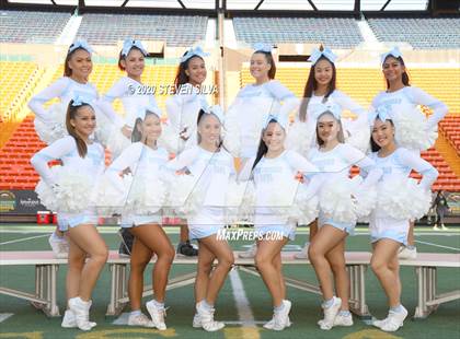 Thumbnail 3 in Polynesian Bowl (Team Makai vs. Team Mauka) photogallery.