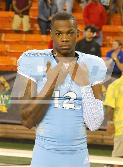 Thumbnail 1 in Polynesian Bowl (Team Makai vs. Team Mauka) photogallery.