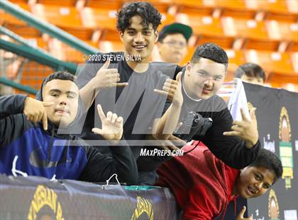 Thumbnail 3 in Polynesian Bowl (Team Makai vs. Team Mauka) photogallery.