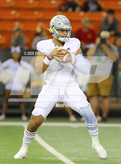 Thumbnail 2 in Polynesian Bowl (Team Makai vs. Team Mauka) photogallery.