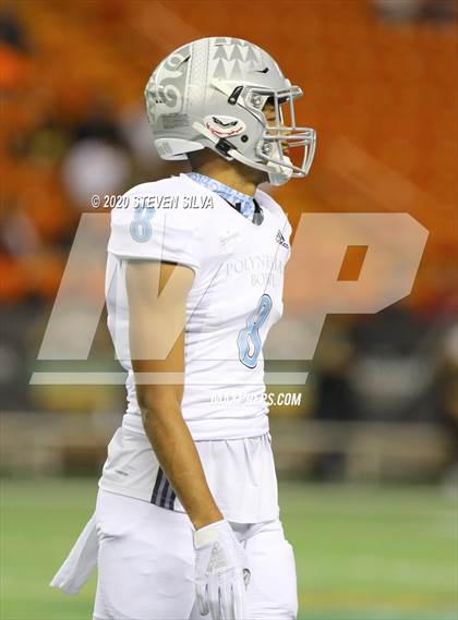 Thumbnail 3 in Polynesian Bowl (Team Makai vs. Team Mauka) photogallery.