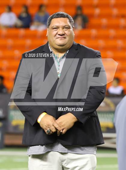 Thumbnail 2 in Polynesian Bowl (Team Makai vs. Team Mauka) photogallery.