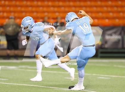 Thumbnail 2 in Polynesian Bowl (Team Makai vs. Team Mauka) photogallery.