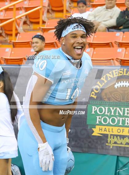 Thumbnail 3 in Polynesian Bowl (Team Makai vs. Team Mauka) photogallery.