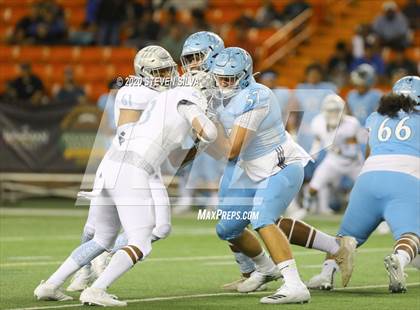 Thumbnail 1 in Polynesian Bowl (Team Makai vs. Team Mauka) photogallery.