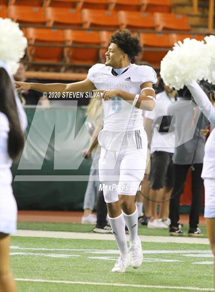 Thumbnail 1 in Polynesian Bowl (Team Makai vs. Team Mauka) photogallery.
