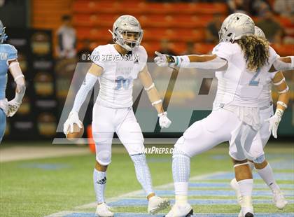 Thumbnail 2 in Polynesian Bowl (Team Makai vs. Team Mauka) photogallery.