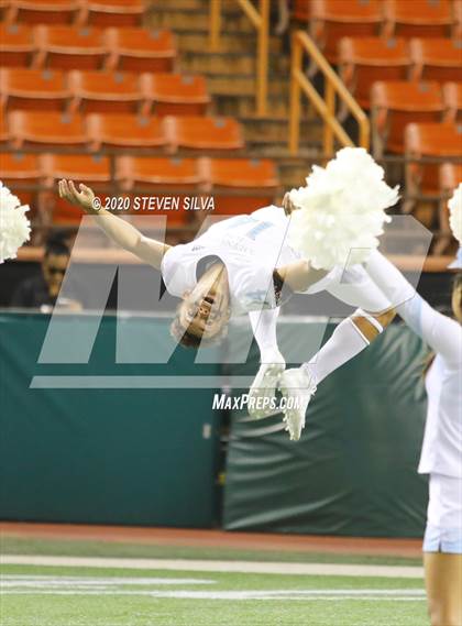 Thumbnail 2 in Polynesian Bowl (Team Makai vs. Team Mauka) photogallery.